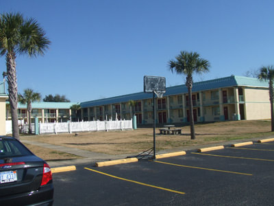 No kids in the morning, but a hood meeting place at night.